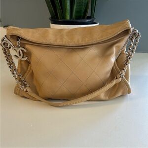 💕Chanel Ultimate Foldover Bag